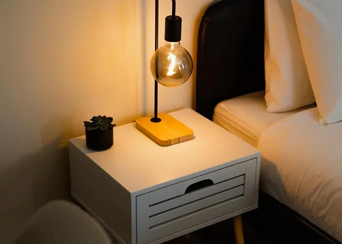 Coast Surf House אספיניו