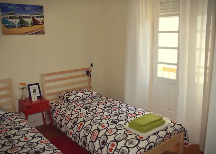 Coast Surf House 3* אספיניו