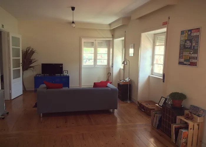 Coast Surf House אספיניו