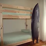 Coast Surf House 3*