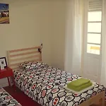 Coast Surf House 3* Espinho (Aveiro)