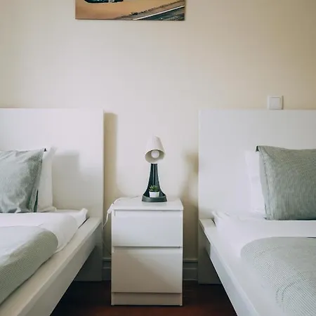 Green Coast Surf House Bed & Breakfast 3*