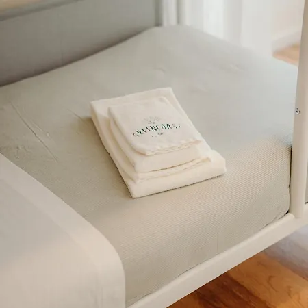 Coast Surf House Alojamento de Acomodação e Pequeno-almoço Espinho (Aveiro)