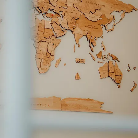 Alojamento de Acomodação e Pequeno-almoço Coast Surf House 3*