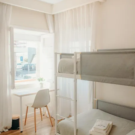 Coast Surf House Espinho (Aveiro)