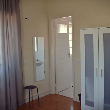 Alojamento de Acomodação e Pequeno-almoço Coast Surf House Espinho (Aveiro)