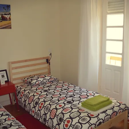 Coast Surf House 3* Espinho (Aveiro)