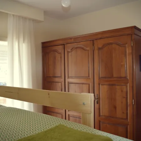 Alojamento de Acomodação e Pequeno-almoço Coast Surf House Espinho (Aveiro)